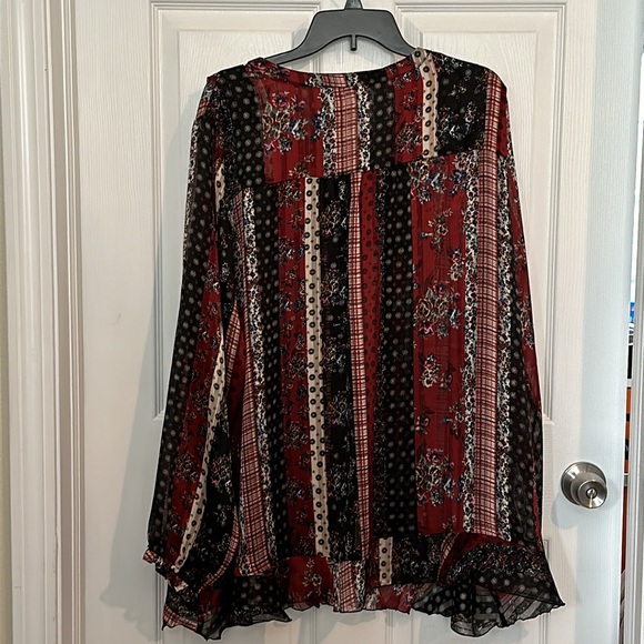 LOGO by Lori Goldstein Printed Button-Front Satin Blouse - Picture 2 of 11